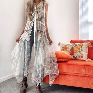 Reserved🎀 Roses Duster